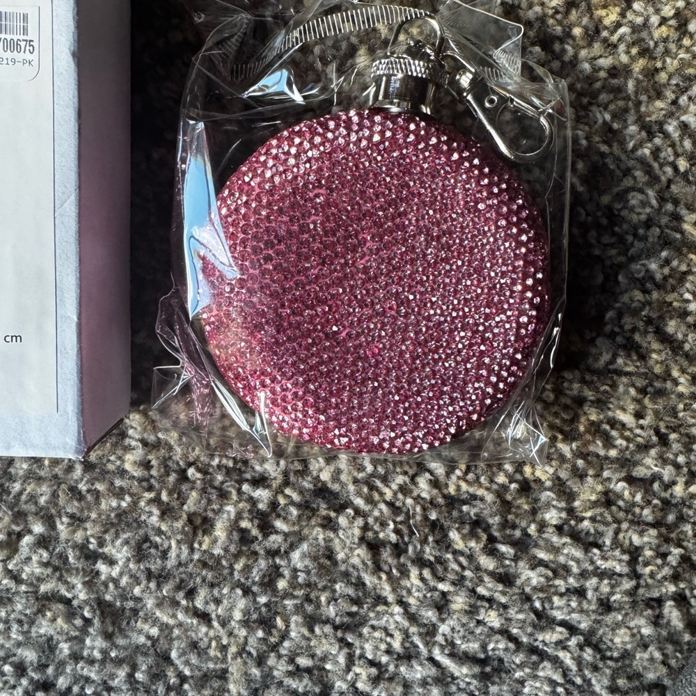 Flask Pink Rhinestone 3 oz - Picture 2 of 8